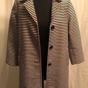 Ann Taylor Coat 🌼🌸Think Spring 🌸🌼🌻🌺💐🌷